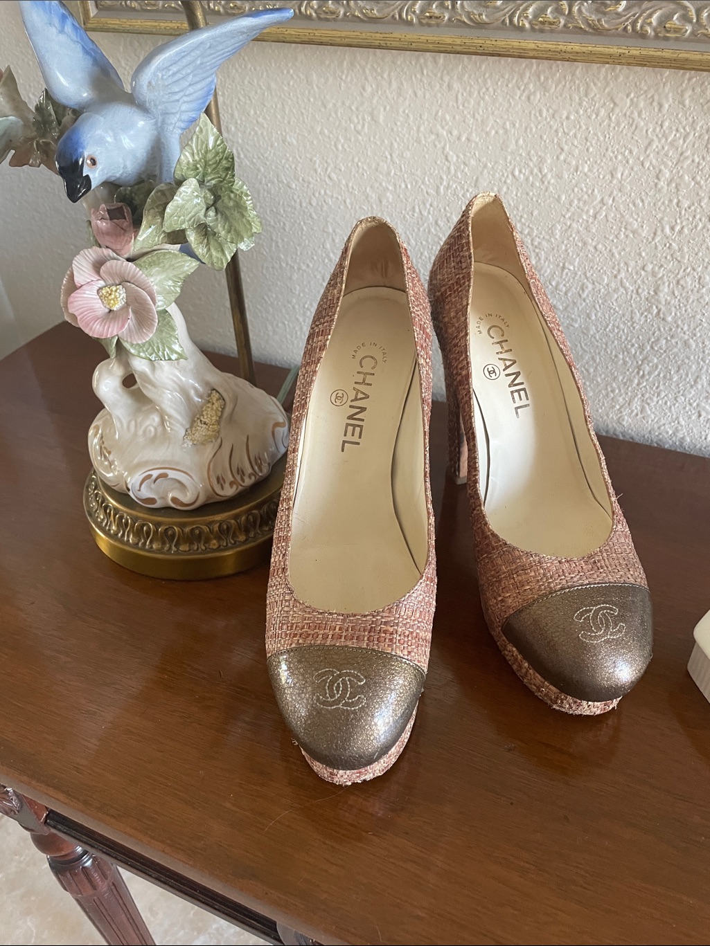 Chanel Two-Tone Beige And Metallic Cap-Toe Tweed Heels 38 1/2 38.5